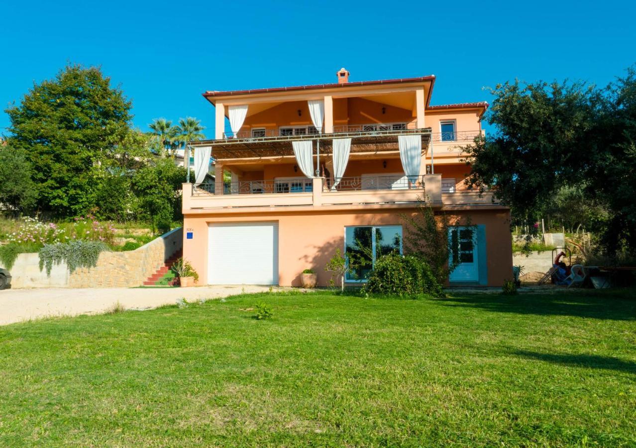 Apartments Villa Kristina Супетарська Драґа Екстер'єр фото