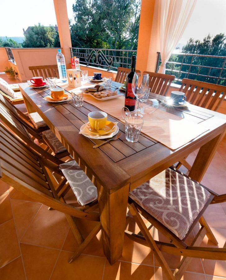 Apartments Villa Kristina Супетарська Драґа Екстер'єр фото