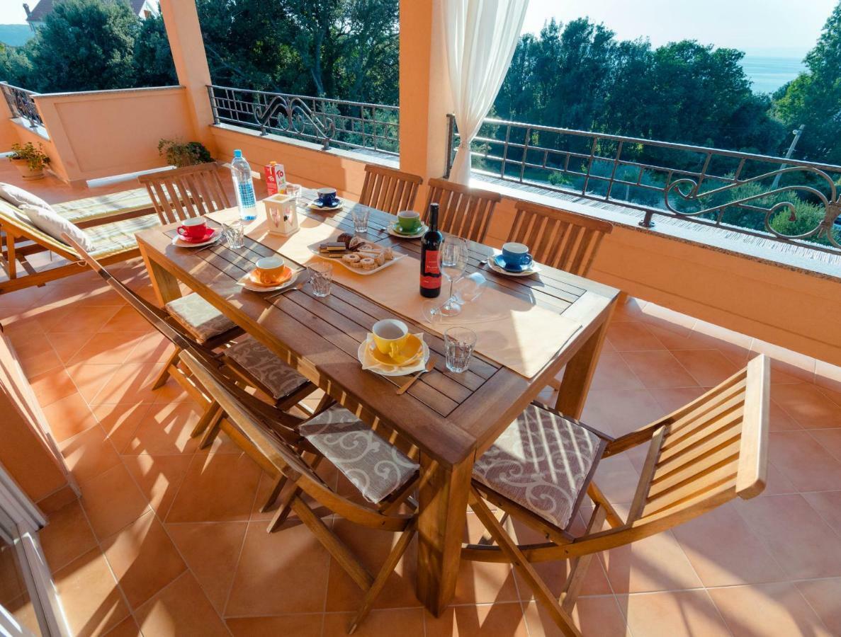 Apartments Villa Kristina Супетарська Драґа Екстер'єр фото
